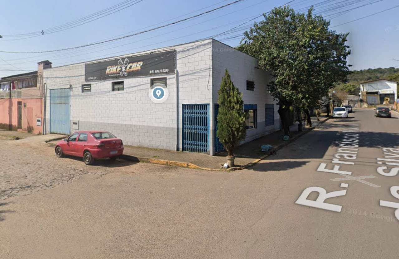 TERRENO DE 188,51m² COM UM PAVILHÃO EM PAROBÉ/RS