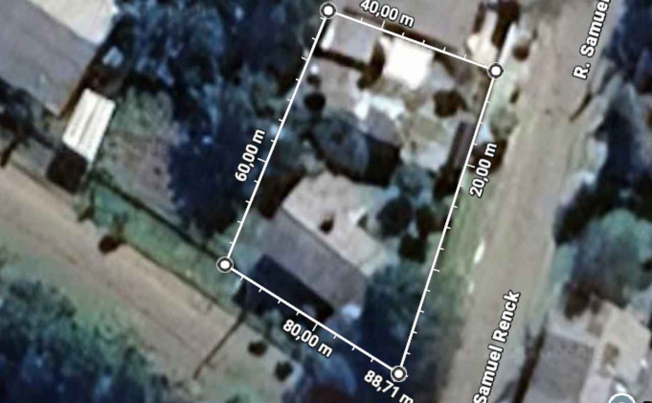 TERRENO DE ESQUINA COM 580m² COM DUAS CASA EM NOVO HAMBURGO/RS