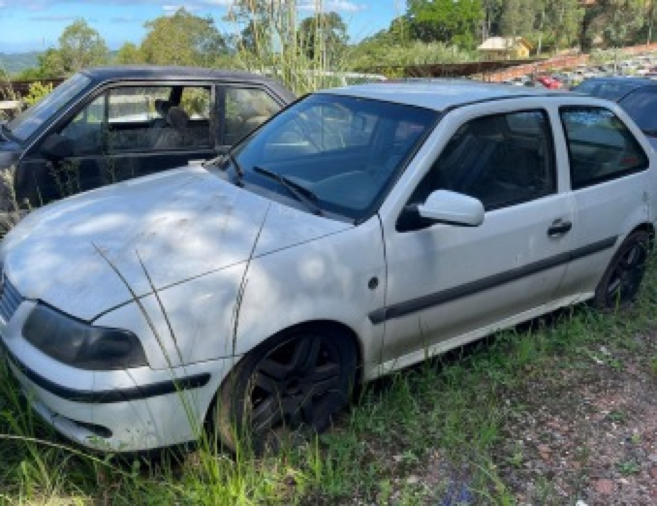VW/GOL 1.6, PLACA AJB9312, ANO/MODELO 1999/2000 E COR BRANCA