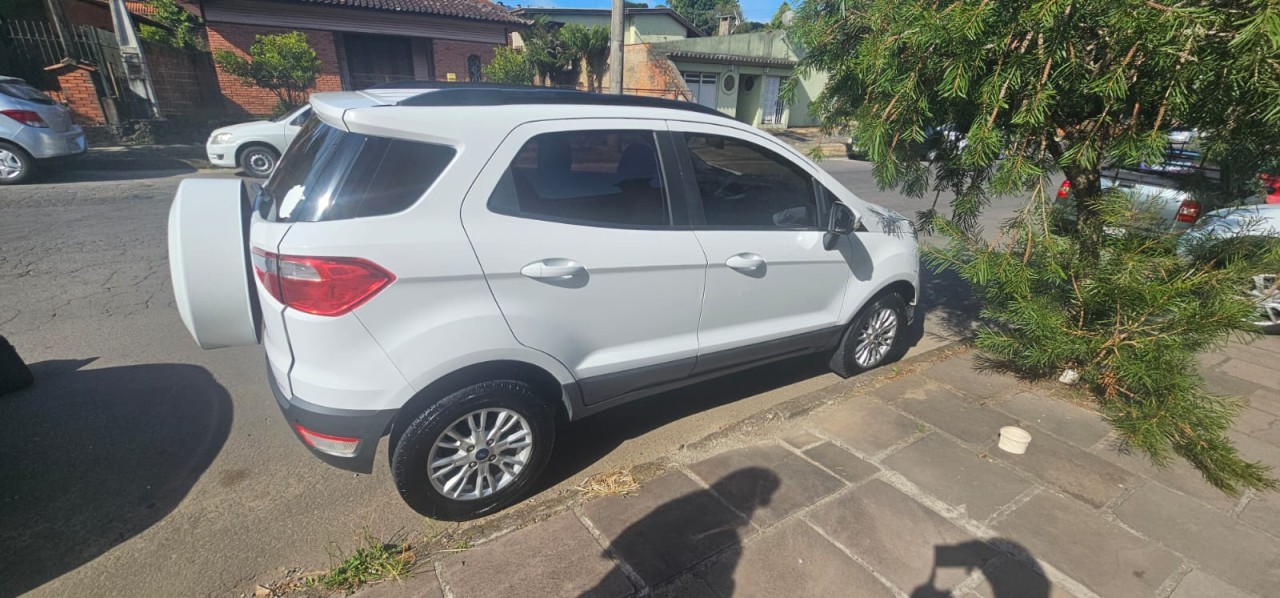 FORD/ECOSPORT SE AT 1.6B PLACA IXS-2111 ANO/MODELO 2016/2017 E COR BRANCA