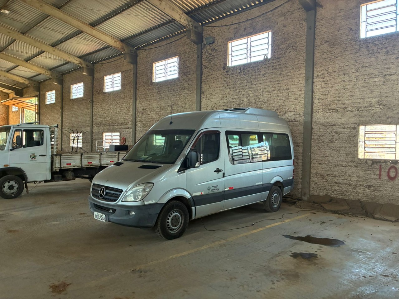 LOTE 11 - MERCEDES-BENZ SPRINTER 415, PLACA IVR2904