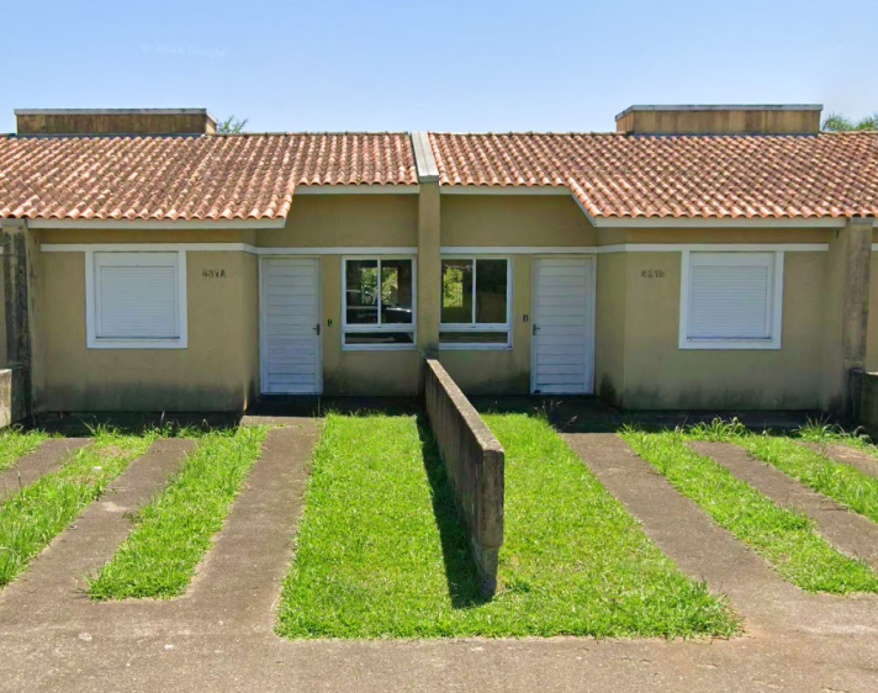 CASA GEMINADA Nº 431-B COM 2 DORMITÓRIOS NA VILA TRÊS MARIAS EM ESTEIO/RS